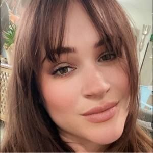 Meet your Posher, Kelsey